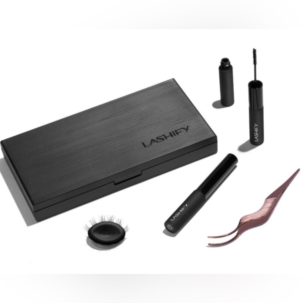 LASHIFY Black Eyelash LED control kit - Picture 1 of 6